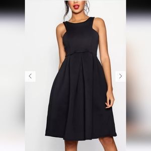 BOOHOO Scuba cutaway neckline midi bridesmaid dress. Size Small. Black
